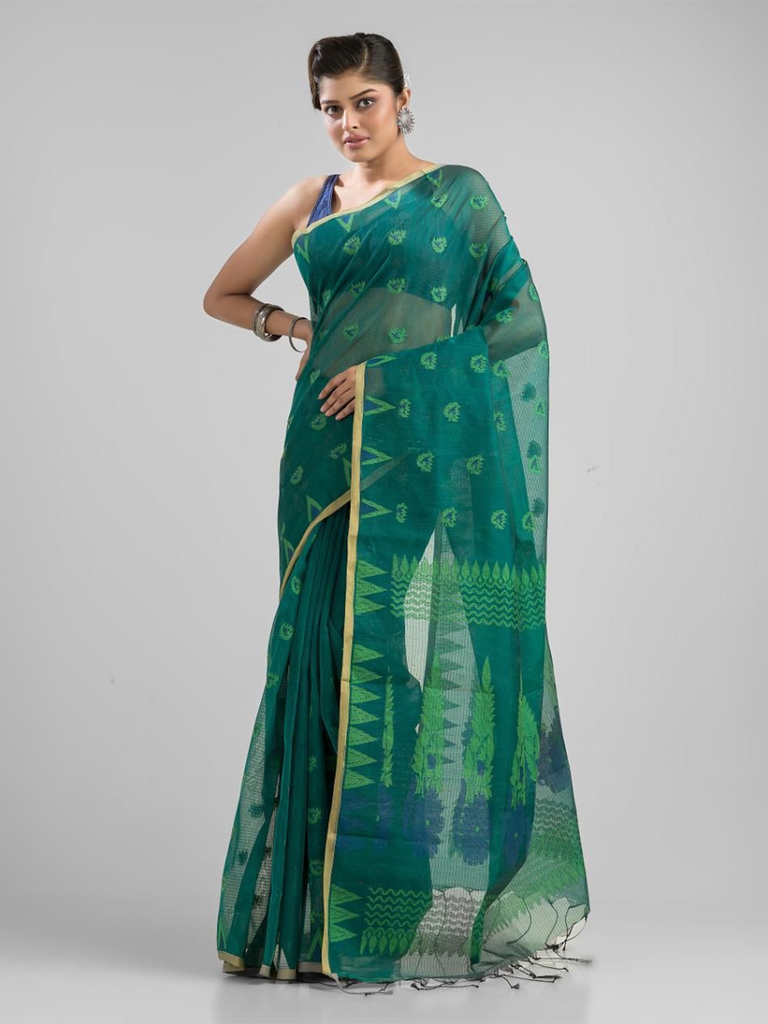 

SAJASAJO Woven Design Ethnic Motifs Saree, Teal