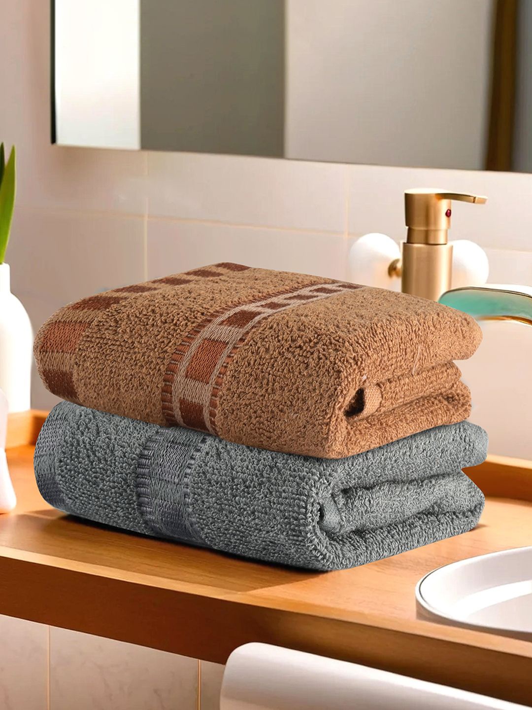 

Kuber Industries Grey & Brown 2 Pieces Self Design Anti Odour Cotton 225 GSM Face Towels