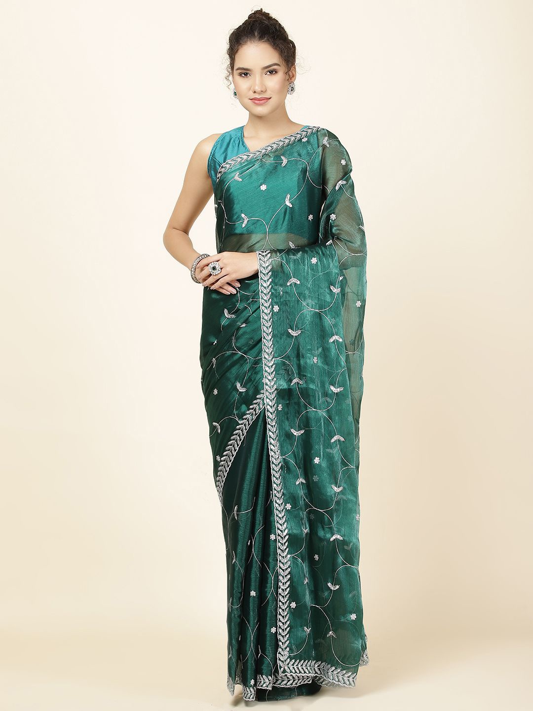 

Meena Bazaar Embellished Sequinned Organza Saree, Green