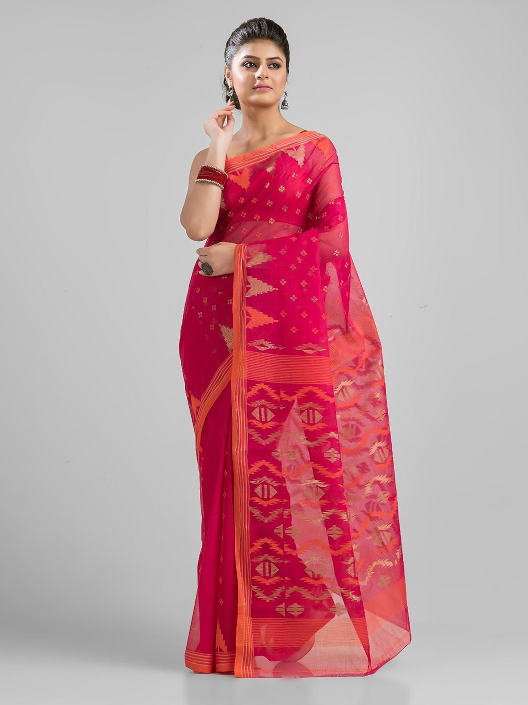 

SAJASAJO Ethnic Motifs Zari Pure Cotton Saree, Yellow