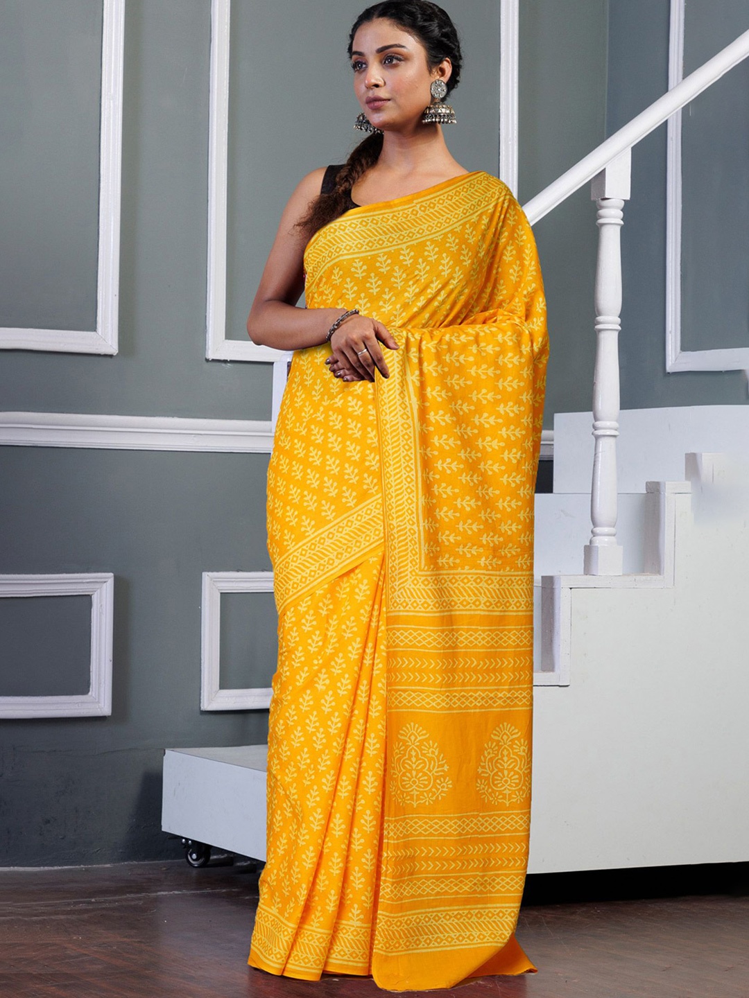 

Unnati Silks Printed Ethnic Motifs Pure Cotton Handloom Block Print Saree, Yellow