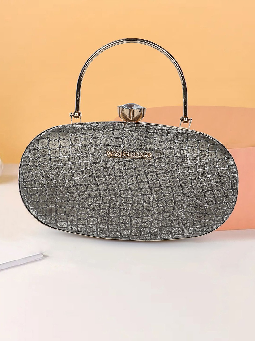 

WOMEN MARKS Textured Box Clutch, Grey