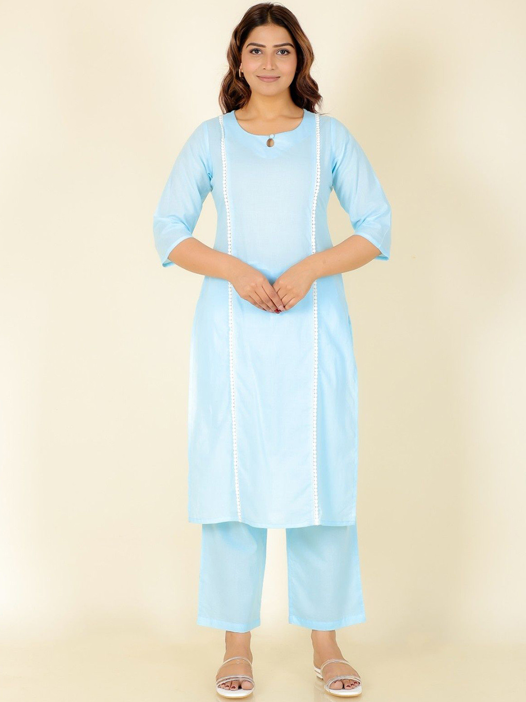 

Aramya Keyhole Neck Cotton Thread Work Panelled Kurta, Blue