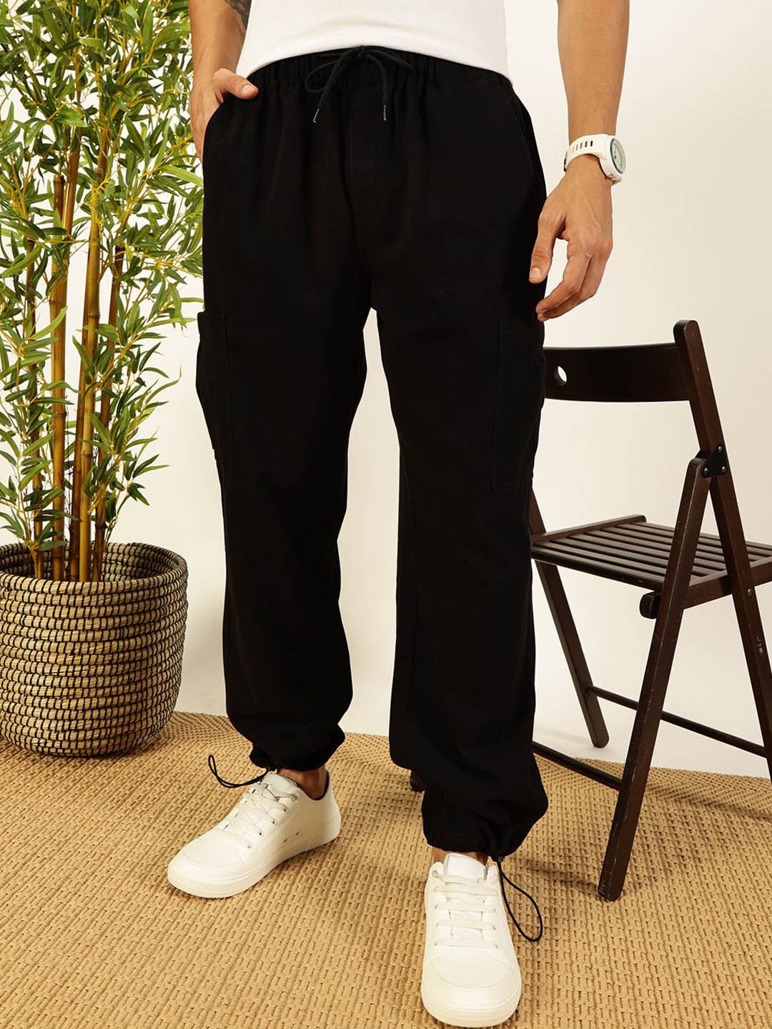 

Mast & Harbour Men Loose Fit Mid Rise Pure Cotton Cargo-Style Joggers, Black