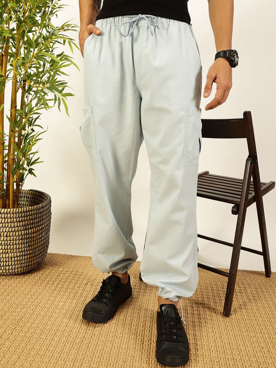 

Mast & Harbour Men Parachute Loose Fit Mid Rise Cotton Cargo-Style Trousers, Blue