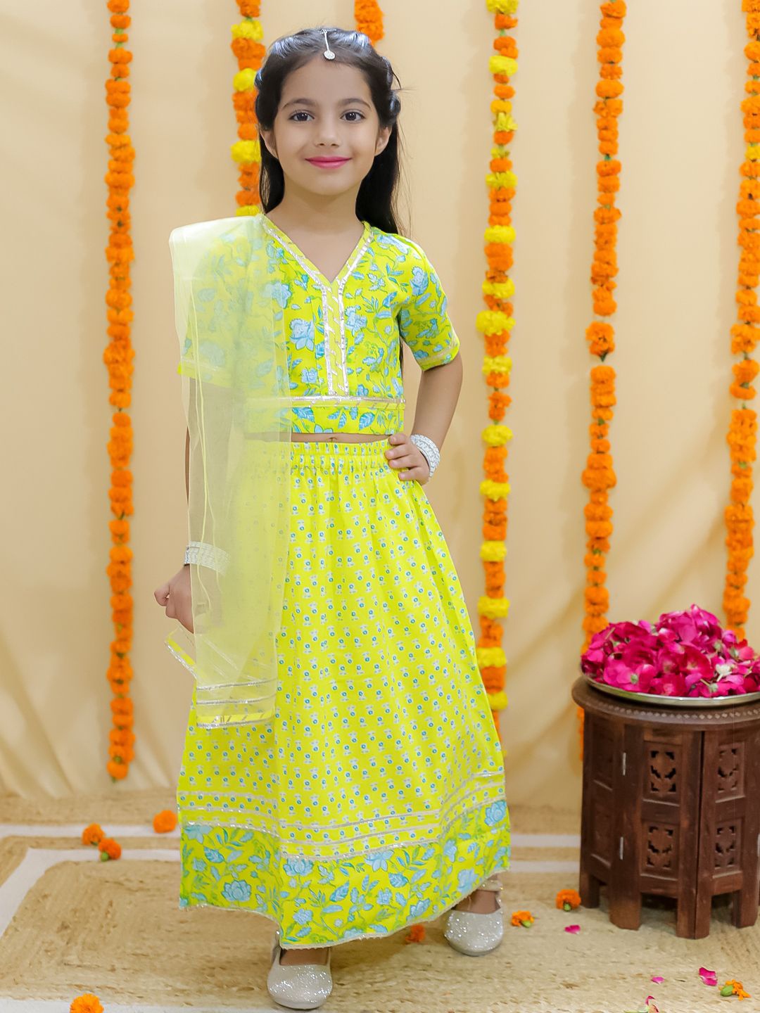 

JUNITOS Girls Floral Printed Ready to Wear Cotton Lehenga & Blouse With Dupatta, Yellow