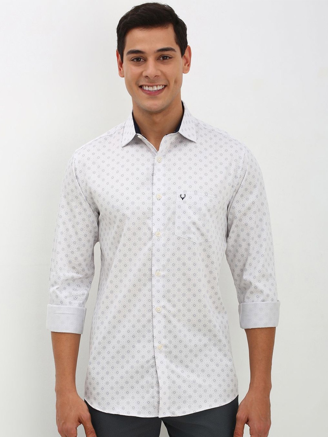 

Allen Solly Men Slim Fit Micro Ditsy Printed Casual Pure Cotton Shirt, White