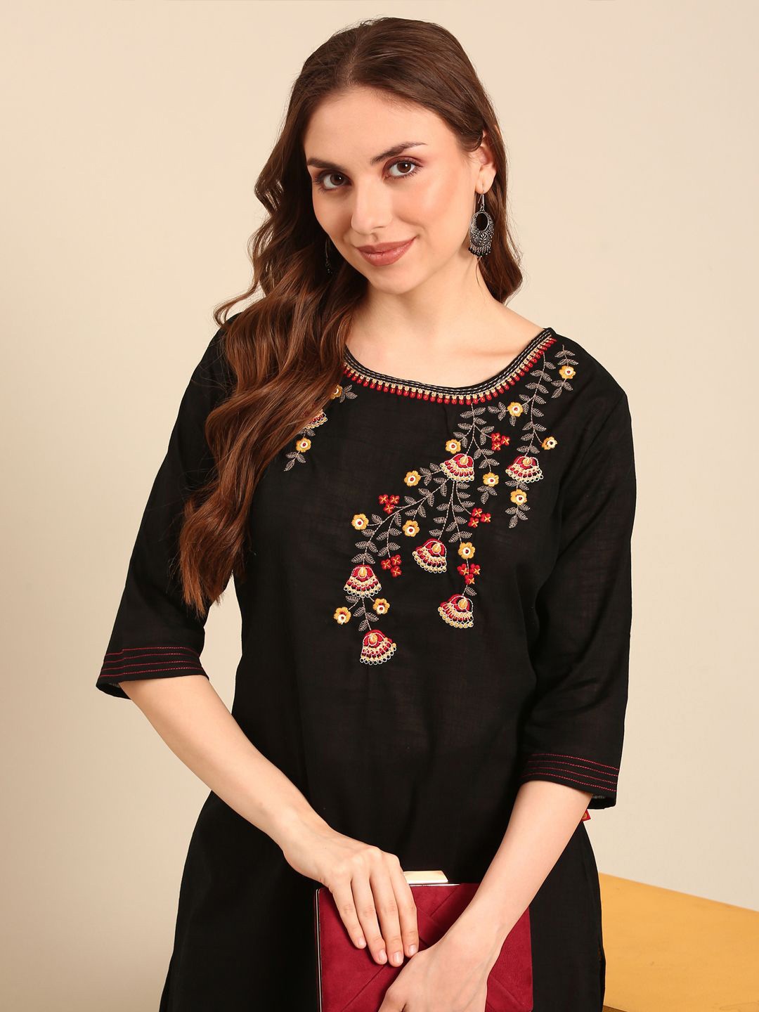 

Anouk Black Floral Embroidered Pure Cotton Straight Kurta