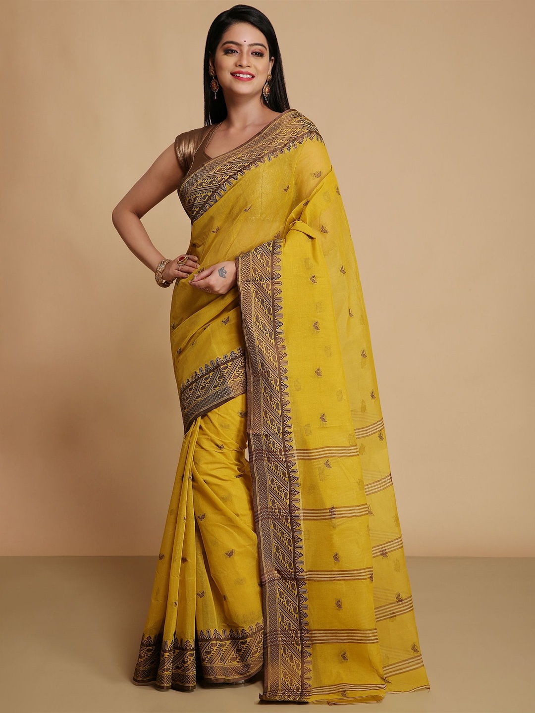 

WoodenTant Woven Design Pure Cotton Taant Saree, Mustard