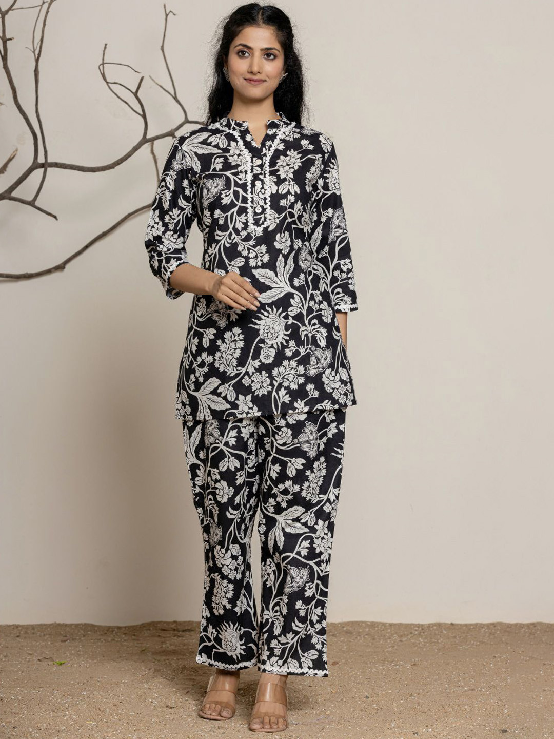 

VEDANA Floral Printed Pure Cotton Tunic & Trousers, Black