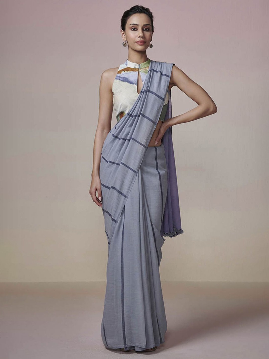 

DRESSFOLK Handloom Cotton Greyish Blue with dark blue stripes Saree, Grey