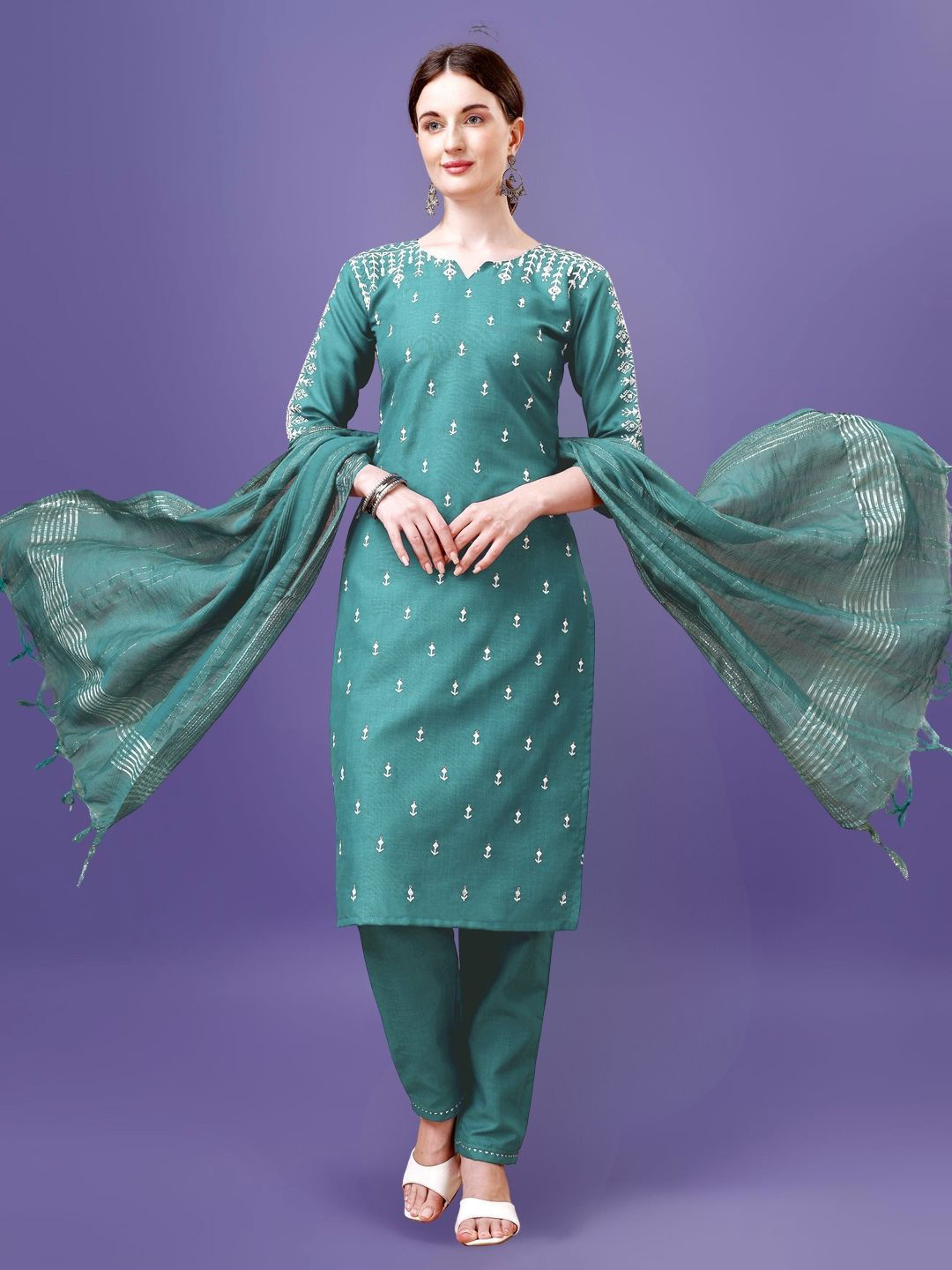 

KAZIA Women Ethnic Motifs Embroidered Regular Thread Work Kurta with Trousers & With Dupatta, Teal
