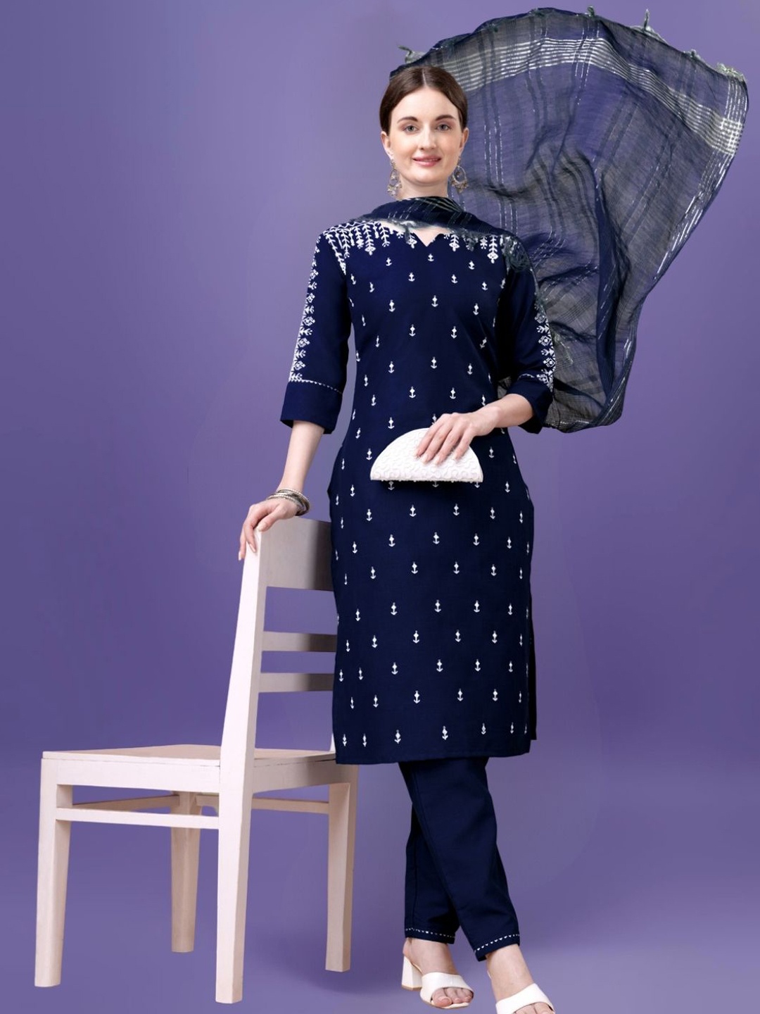 

KAZIA Women Ethnic Motifs Embroidered Regular Thread Work Kurta with Trousers & With Dupatta, Navy blue