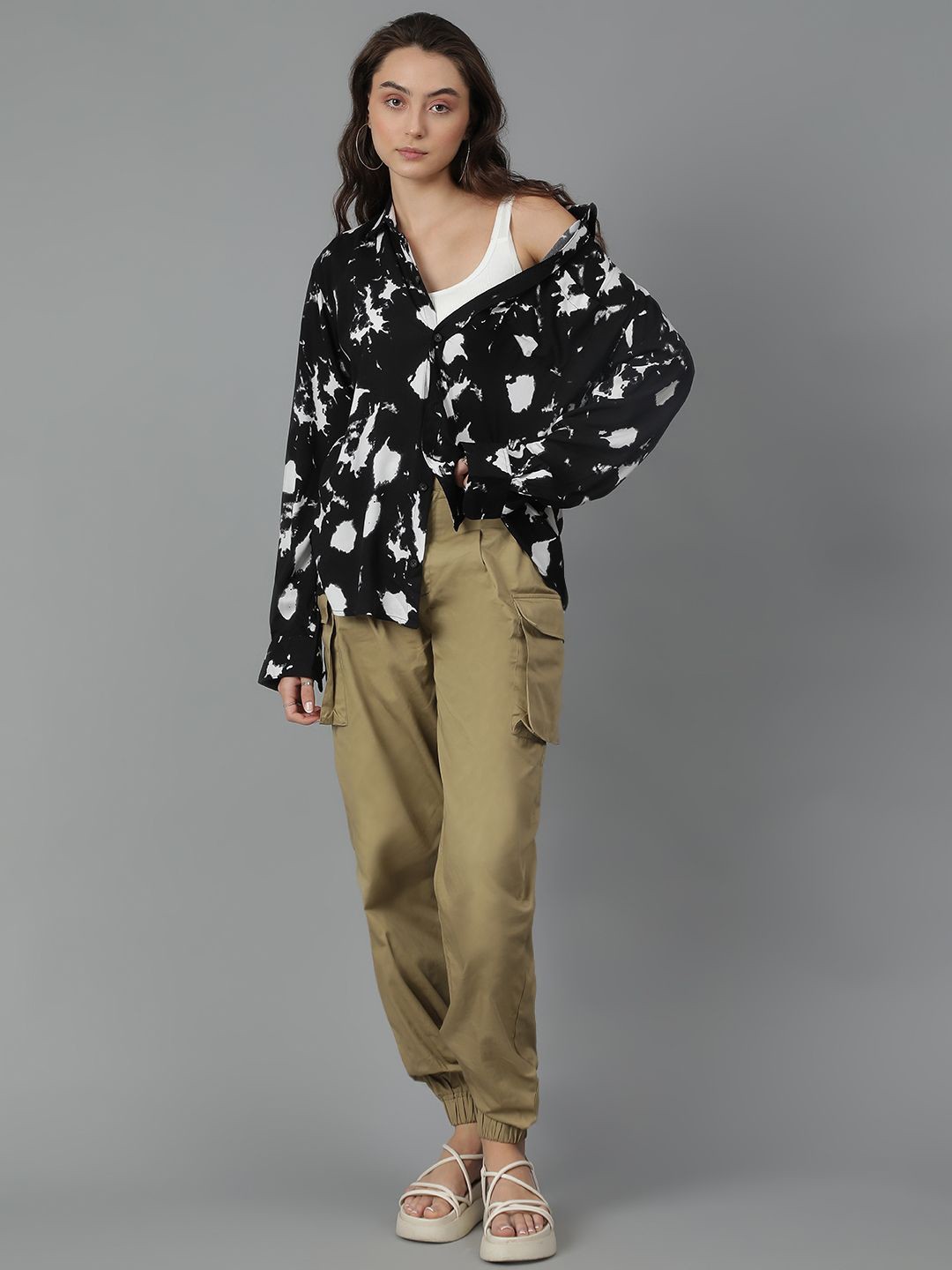 

Kotty Women Spread Collar Abstract Printed Cotton Oversized Casual Shirt, Black