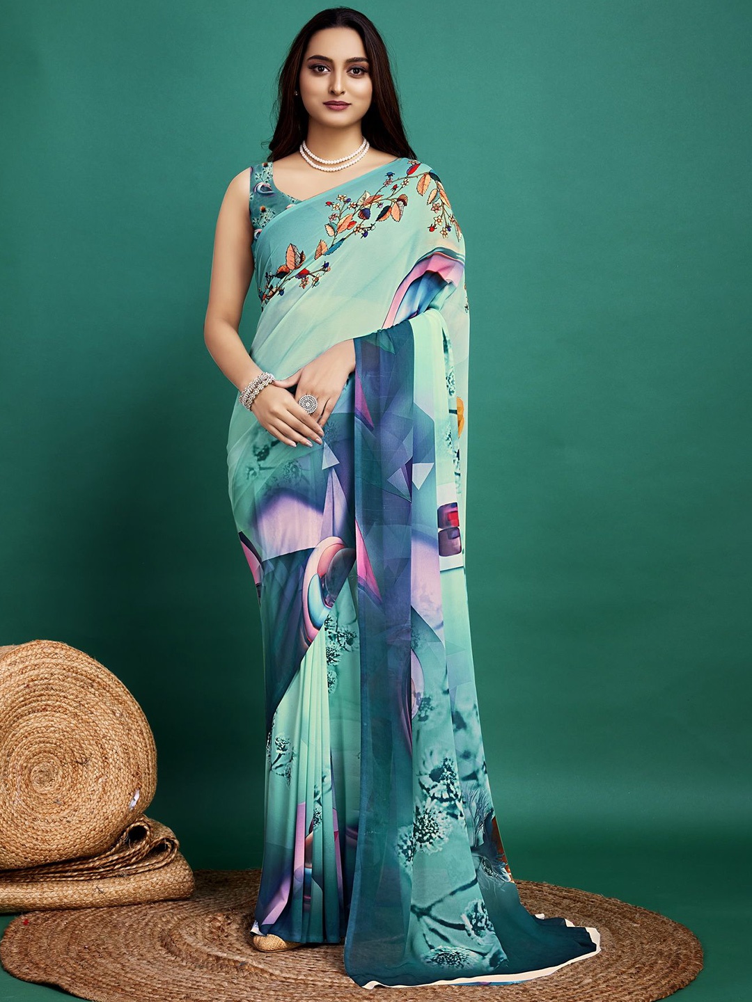 

P D Silk Mills Floral Pure Georgette Saree, Blue
