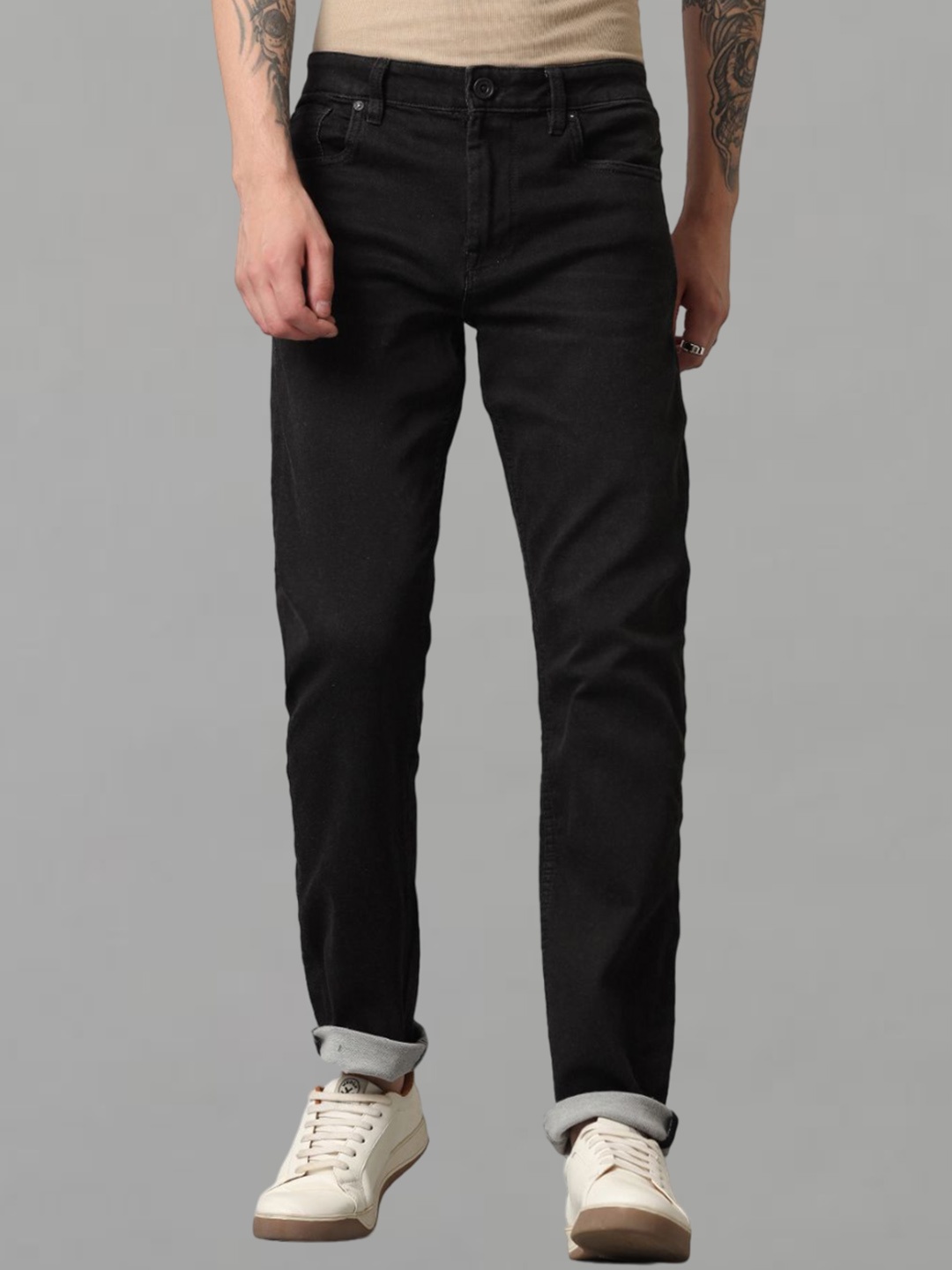 

Voi Jeans Men Slim Fit Low Distress Stretchable Jeans, Black