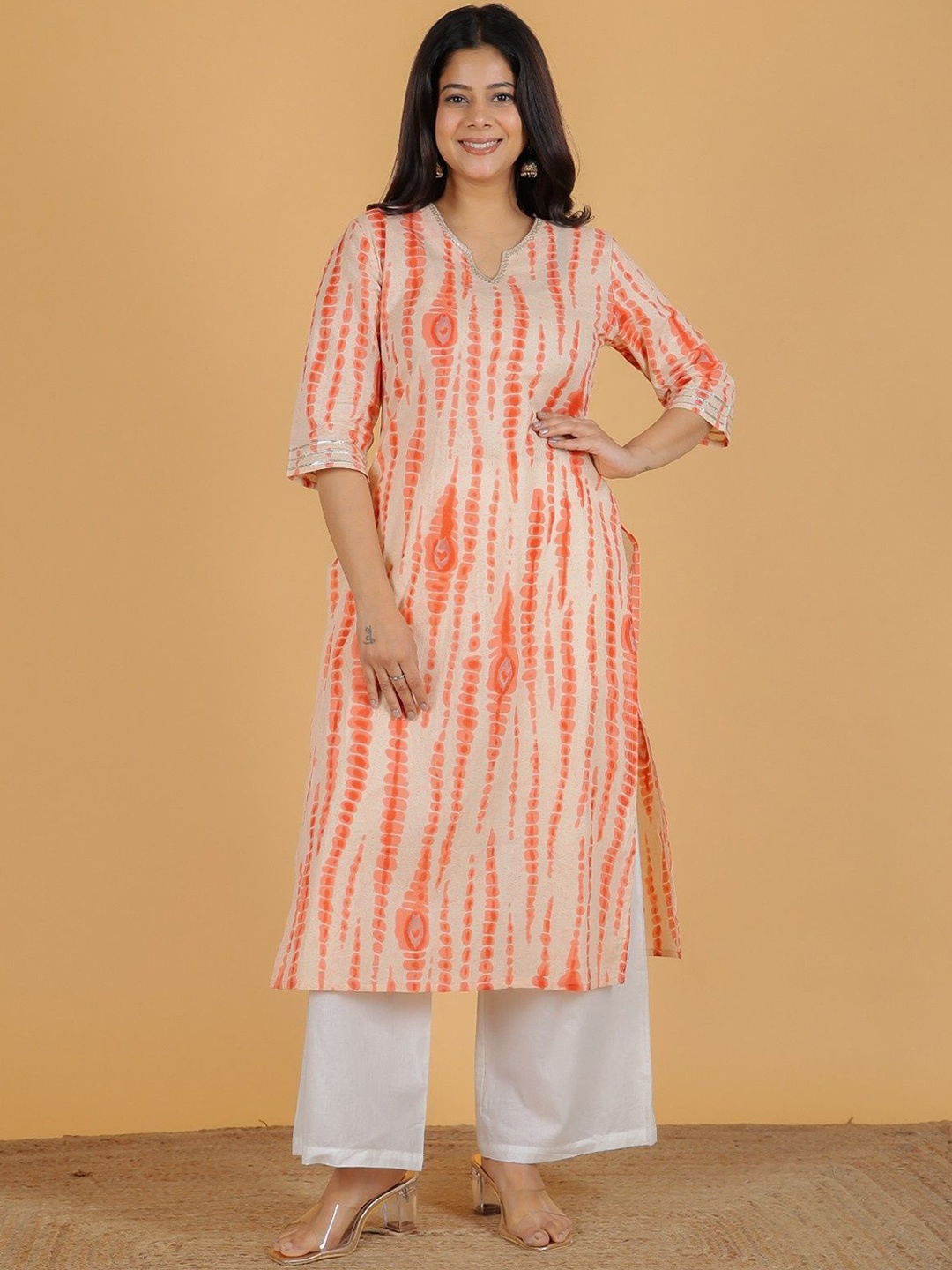 

Aramya Abstract Dyed Notch Neck Pure Cotton Straight Kurta with Trousers, Orange