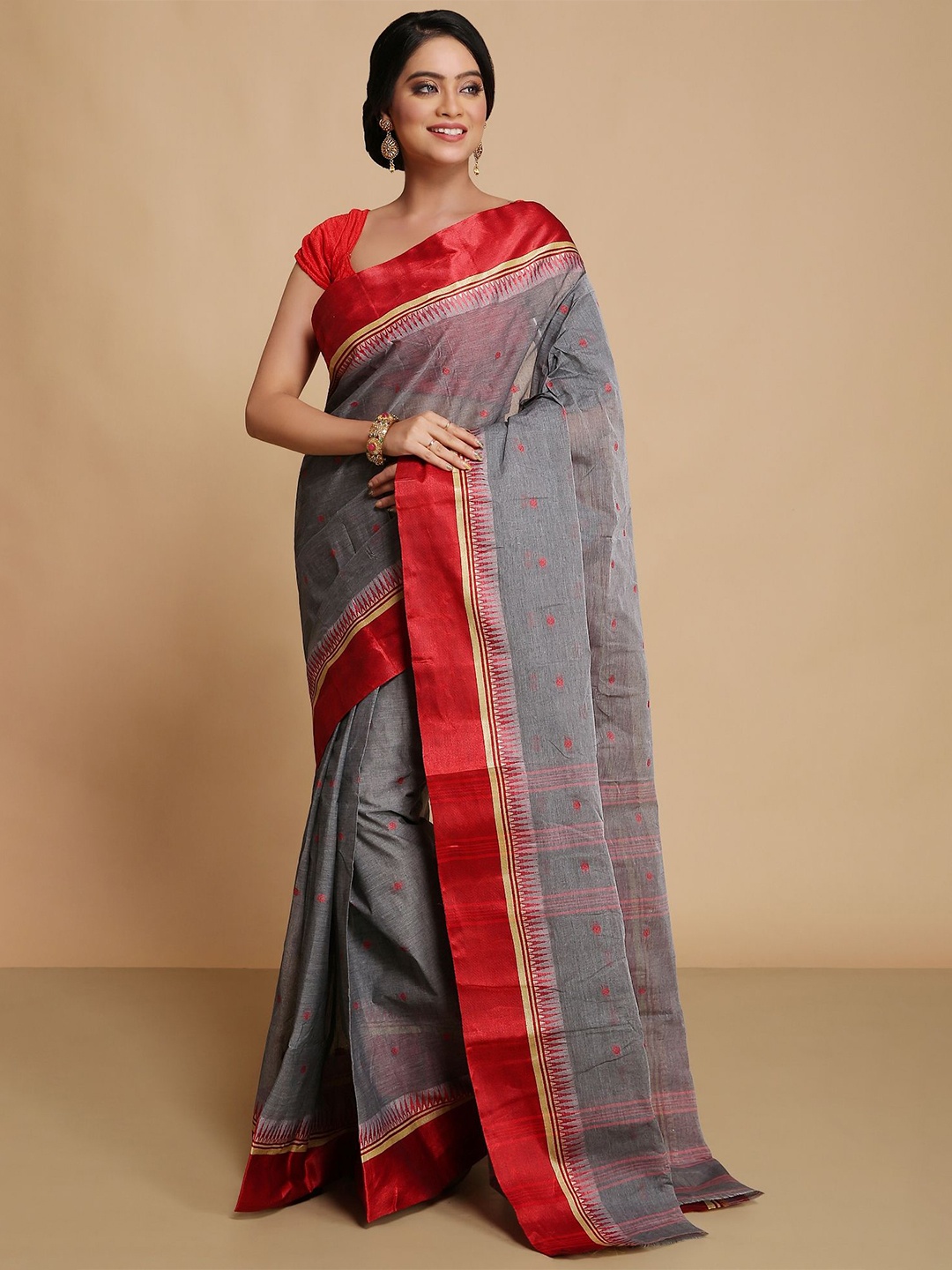 

WoodenTant Woven Design Pure Cotton Taant Saree, Grey