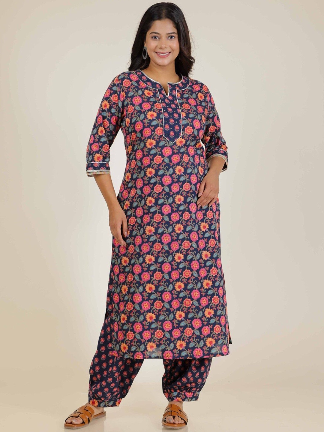 

Aramya Floral Printed Gotta Patti Pure Cotton Straight Kurta With Salwar, Blue