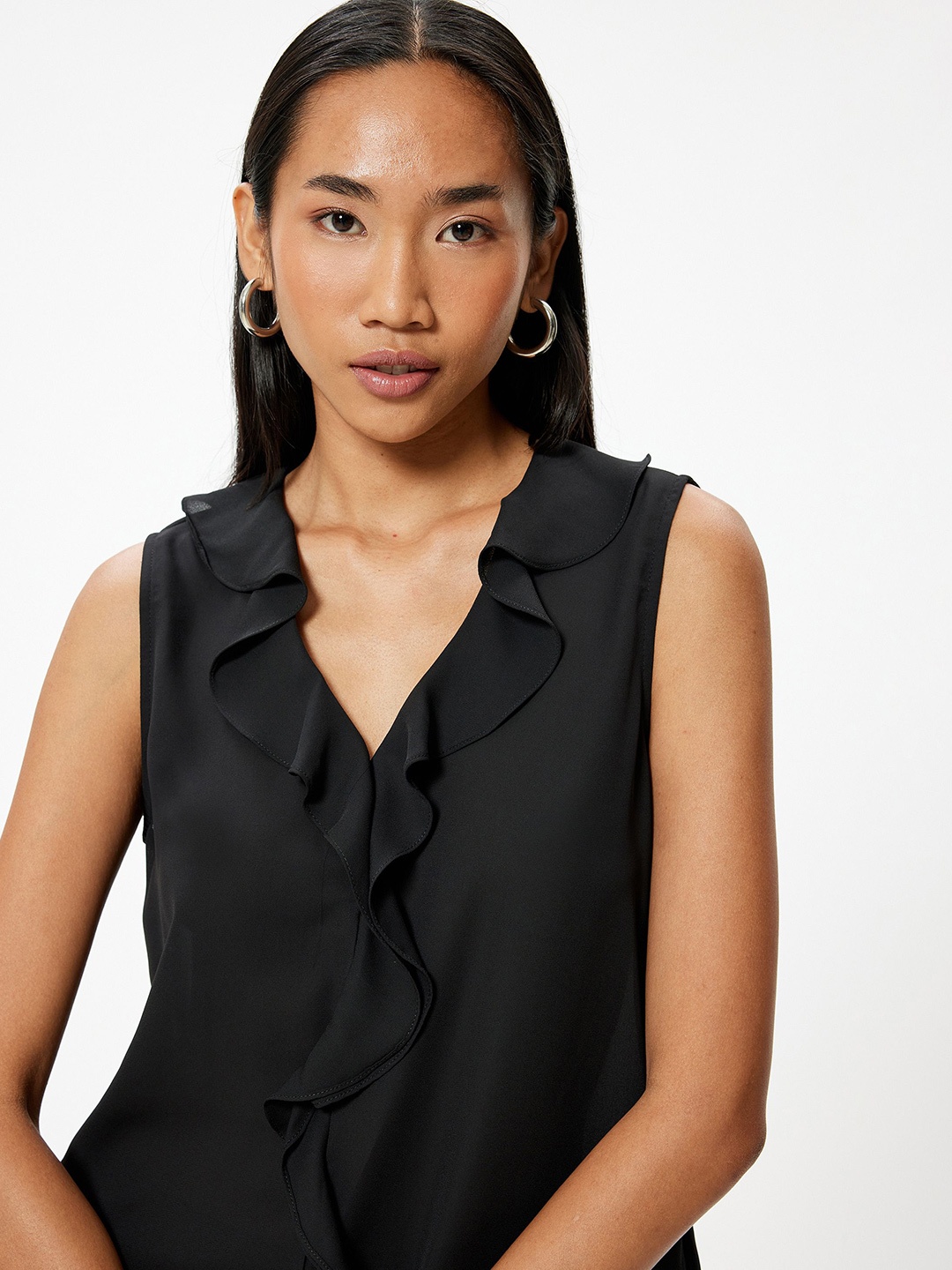 

Koton Women Solid V-Neck Polyester Top, Black