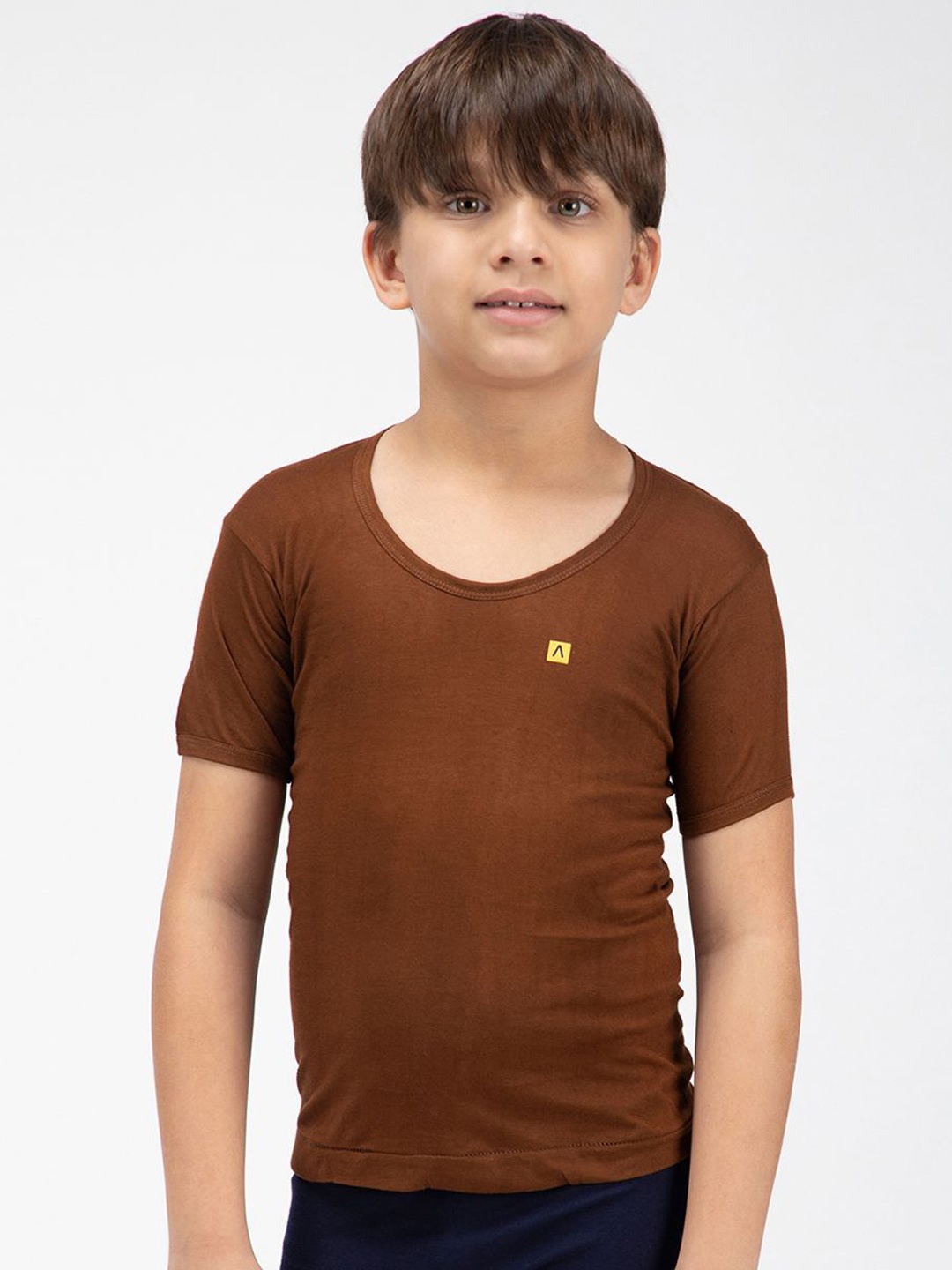 

AMUL COMFY Boys Short Sleeve Round Neck Innerwear Vests, Brown