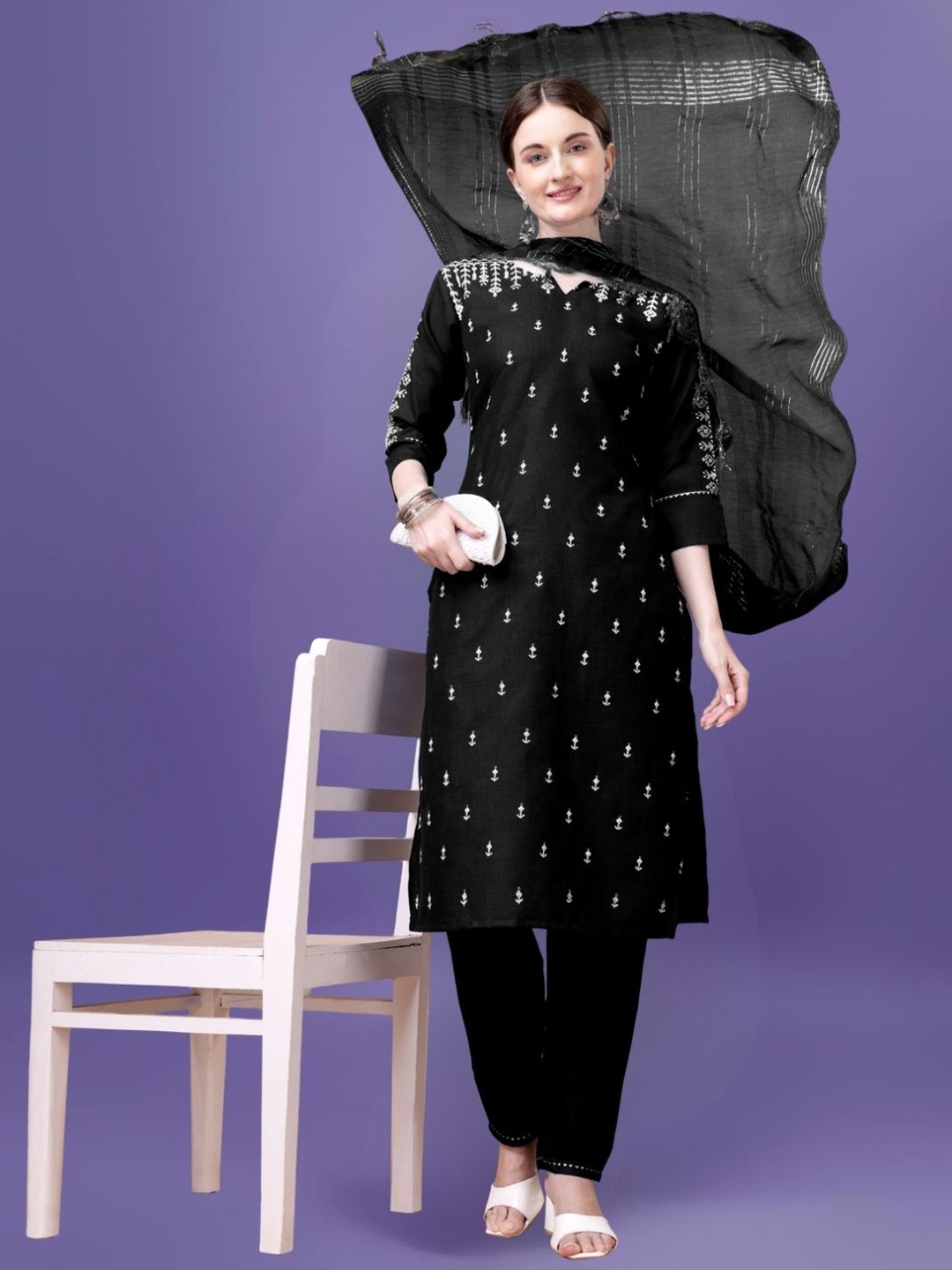 

KAZIA Women Ethnic Motifs Embroidered Regular Thread Work Kurta with Trousers & With Dupatta, Black