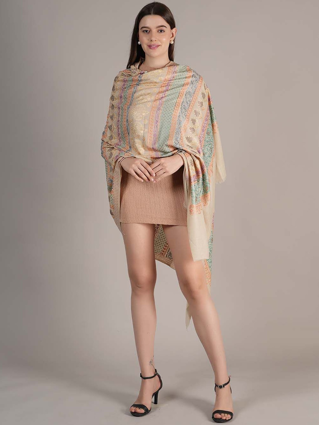 

MUFFLY Floral Embroidered Woolen Shawl, Cream