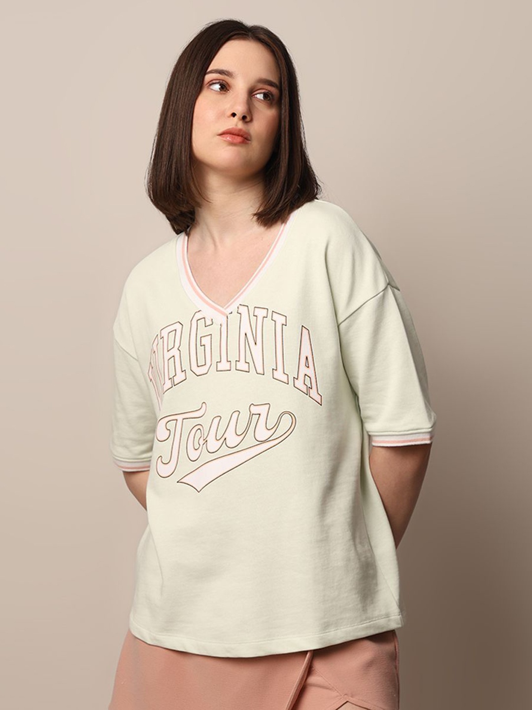 

ONLY Women Typography Printed V-Neck T-shirt, Green