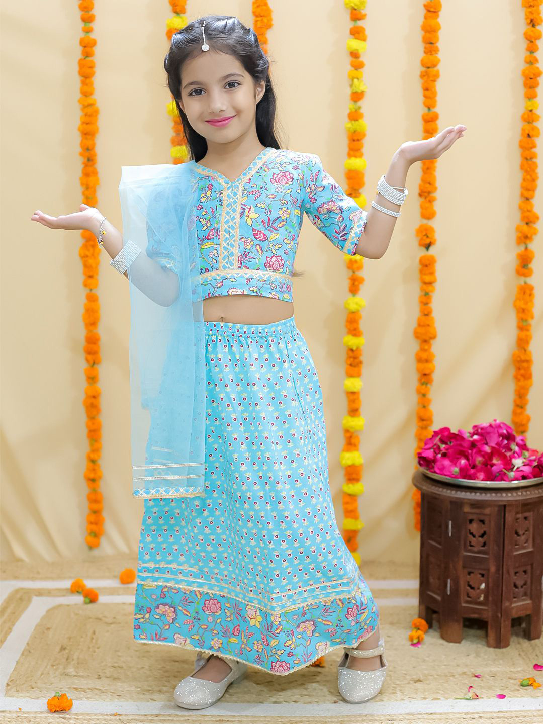 

JUNITOS Girls Printed Gotta Patti Pure Cotton Ready to Wear Lehenga & Blouse With Dupatta, Blue