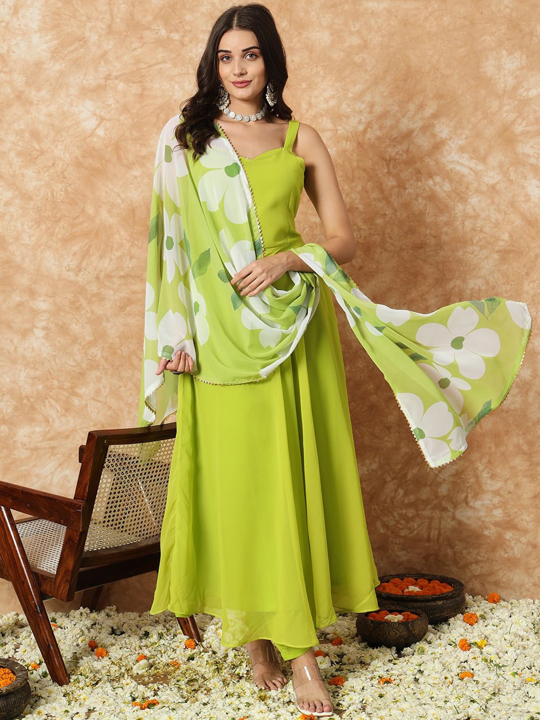 

Fashion Basket Women Regular Kurta with Palazzos & With Dupatta, Green
