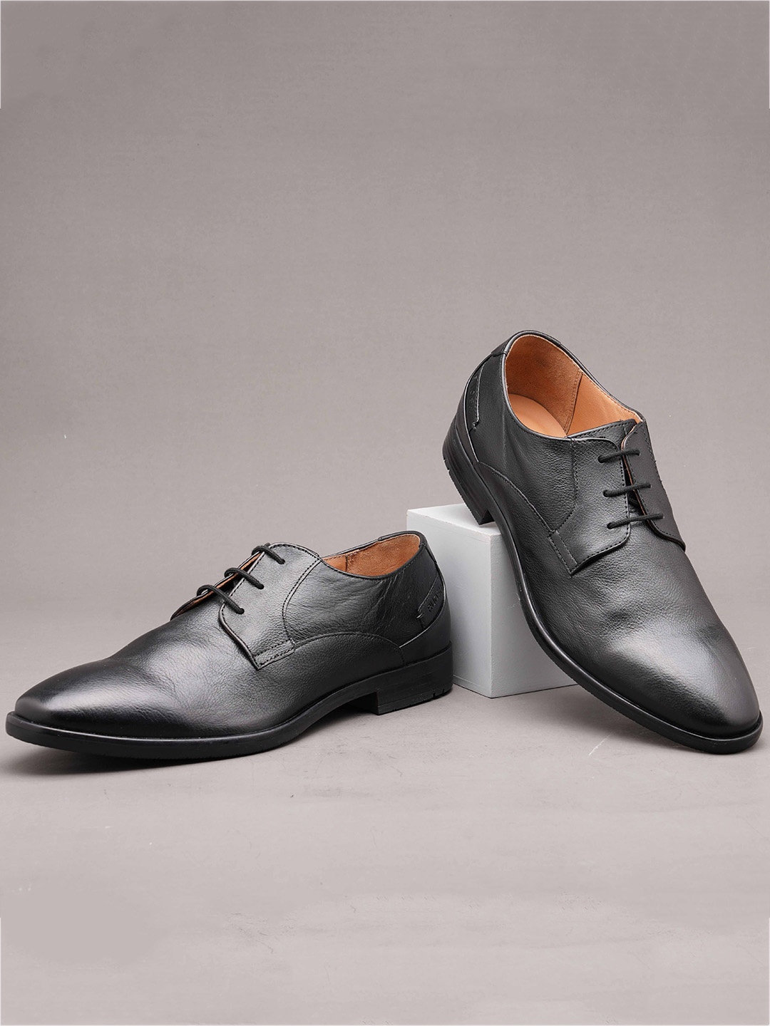 

The Newyork Ruosh Men Leather Formal Derbys, Black