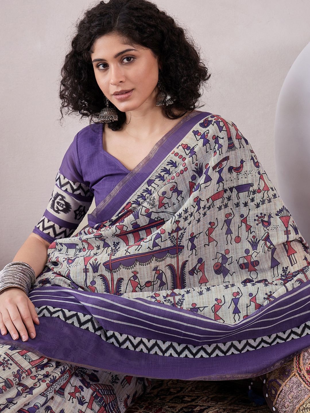 

AHIKA Warli Printed Saree, Grey