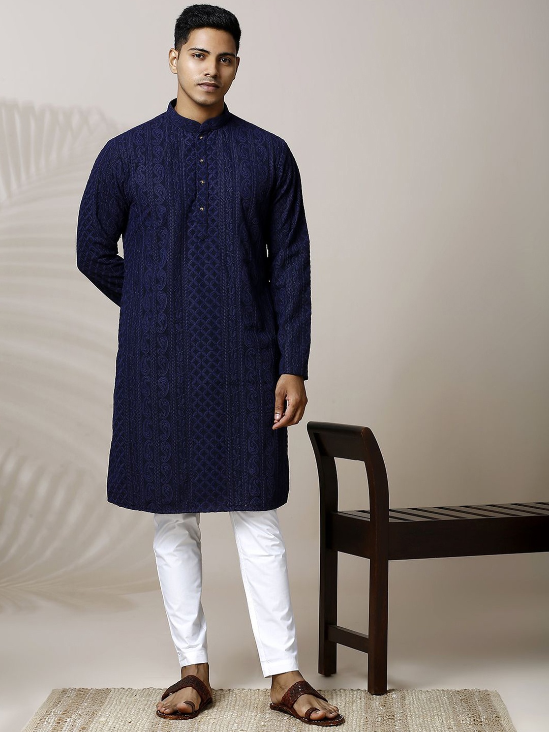 

Be Desi Paisley Embroidered Thread Work Mandarin Collar Straight Kurta with Pyjamas, Navy blue