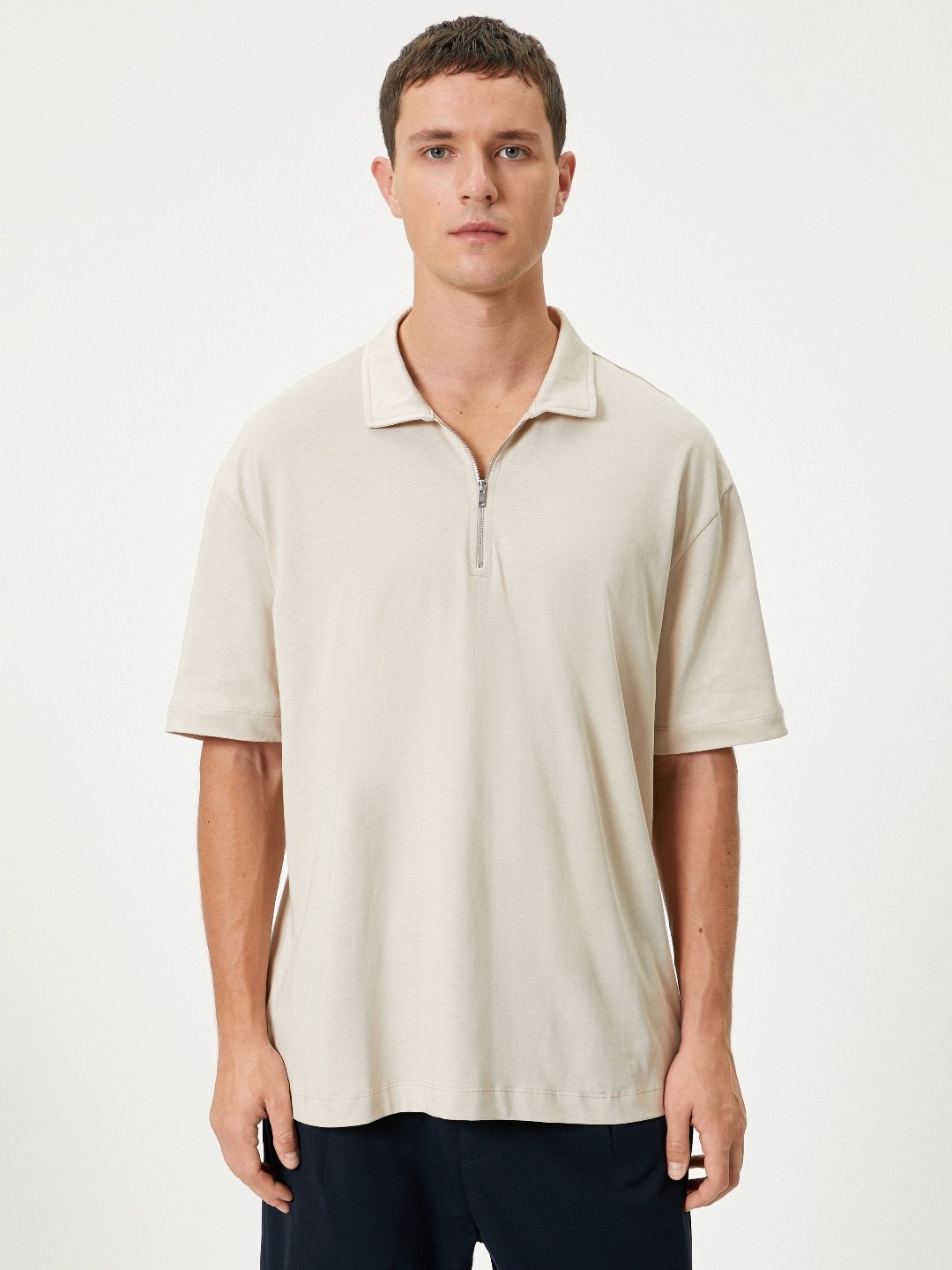 

Koton Men Polo Collar Extended Sleeves Pockets T-shirt, Beige