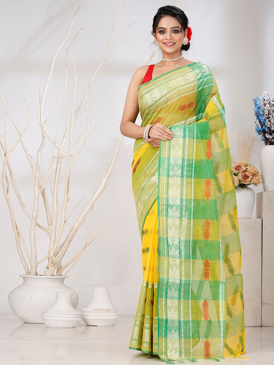 

DipDiya Woven Design Zari Pure Cotton Taant Saree, Yellow