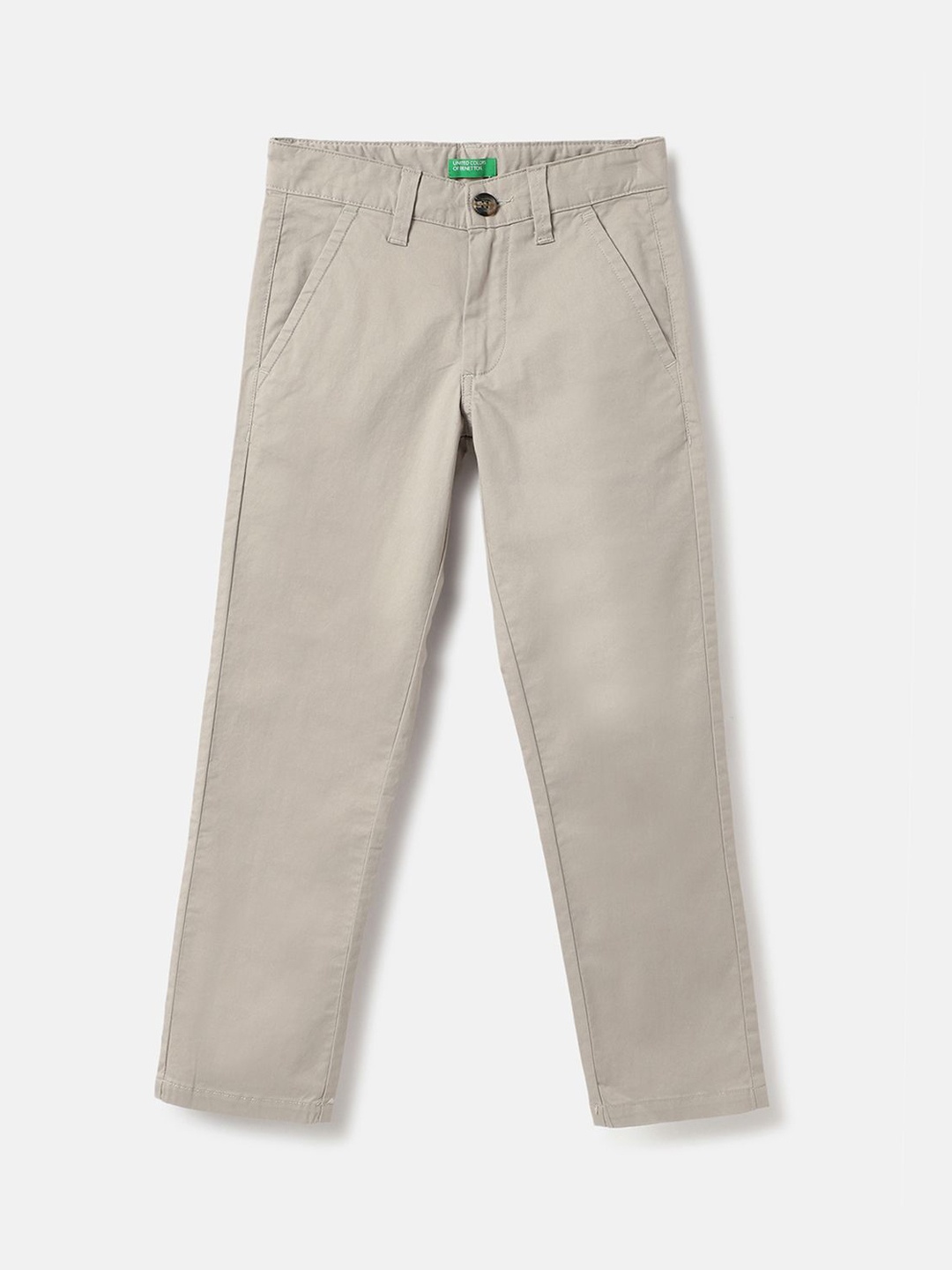 

United Colors of Benetton Boys Mid-Rise Regular Fit Chinos Trousers, Grey