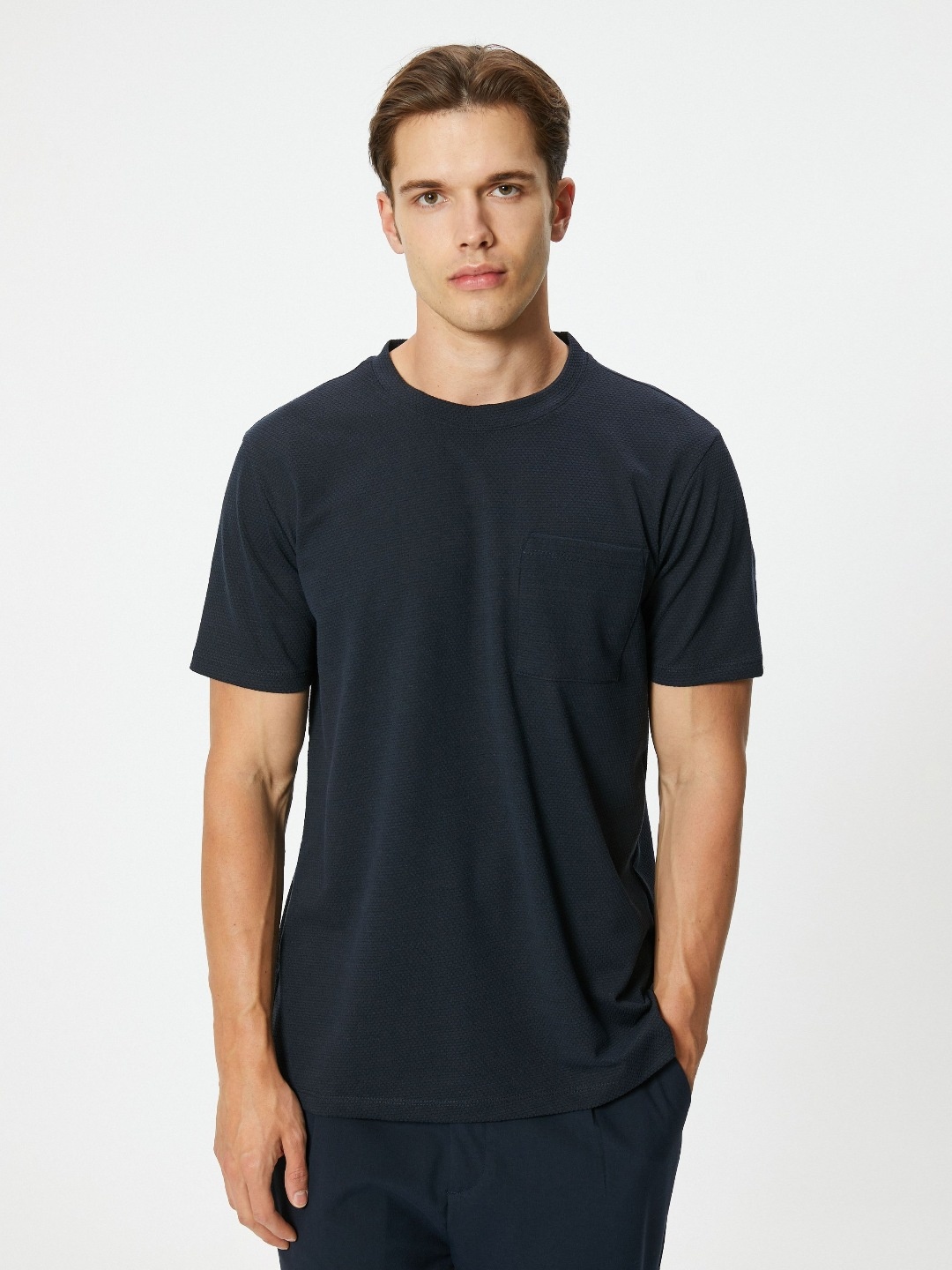 

Koton Men Pockets T-shirt, Navy blue