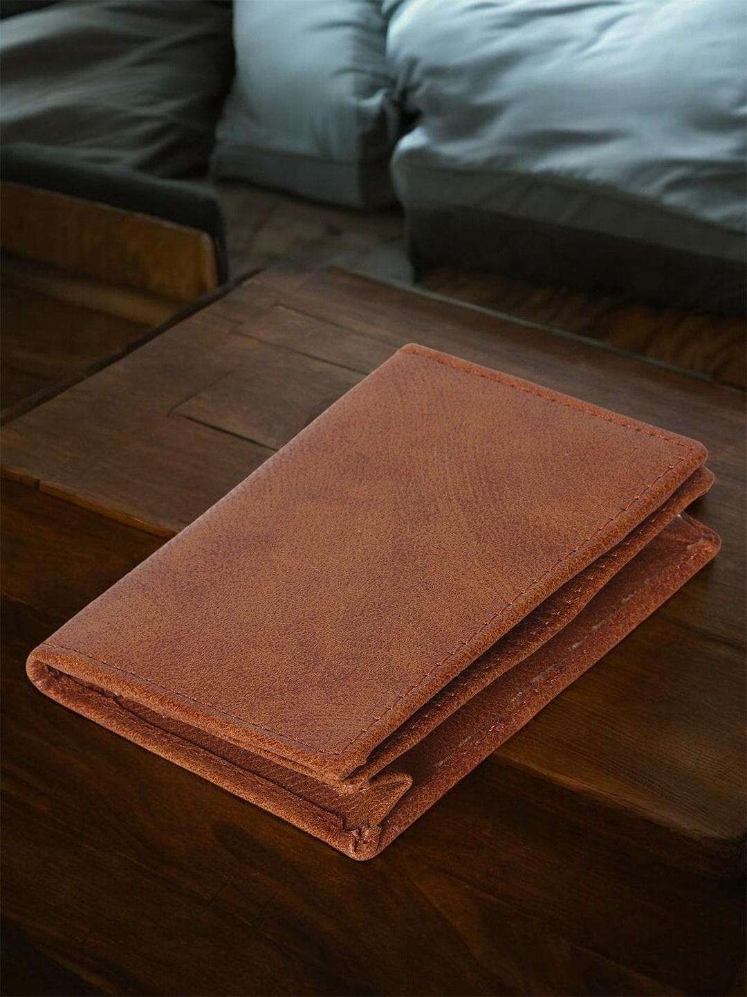 

SAMTROH Men Magnetic Closure PU Card Holder, Tan