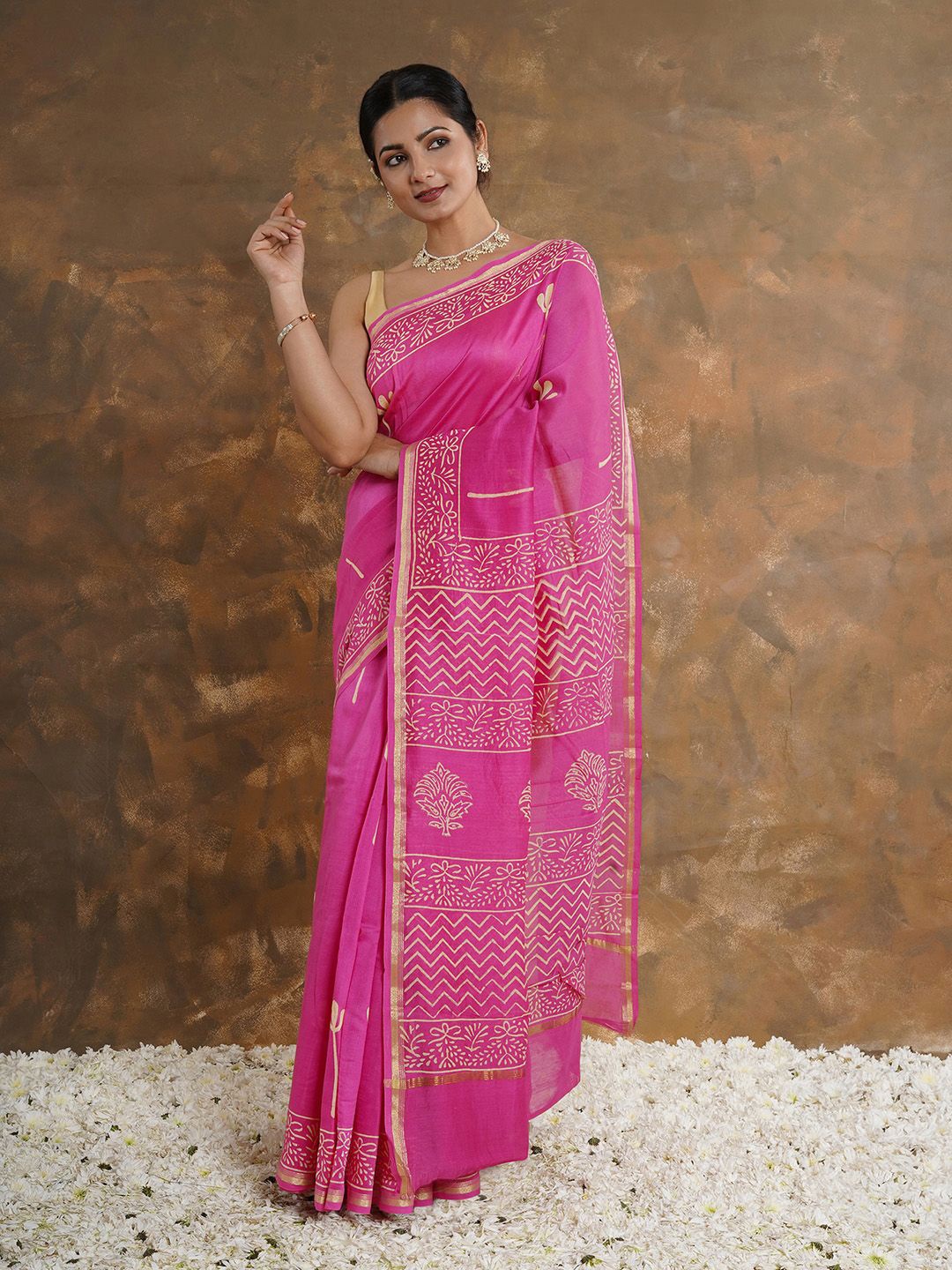 

TEEJH Ethnic Motifs Printed Zari Chanderi Saree, Pink