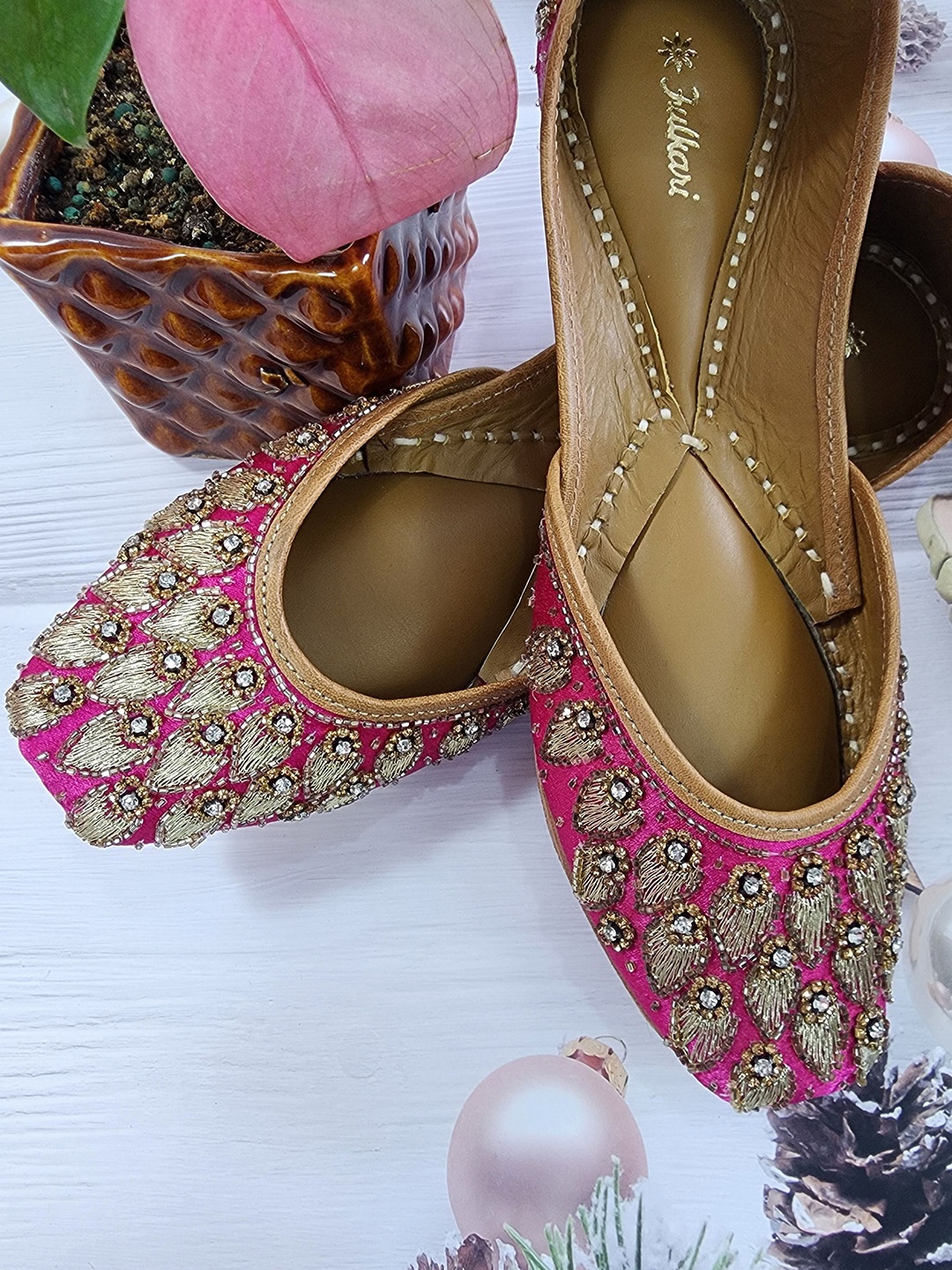 

Fulkari Women Embellished Leather Ethnic Mojaris Flats, Magenta