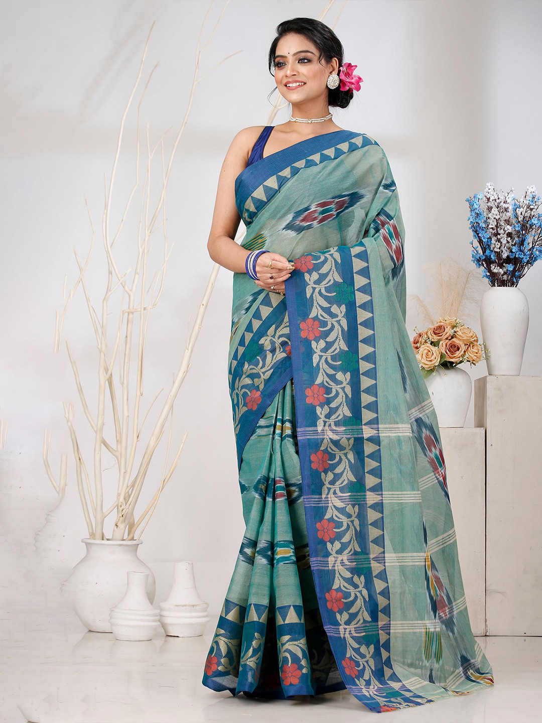 

PuJoy Ethnic Motifsl Zari Pure Cotton Taant Saree, Sea green