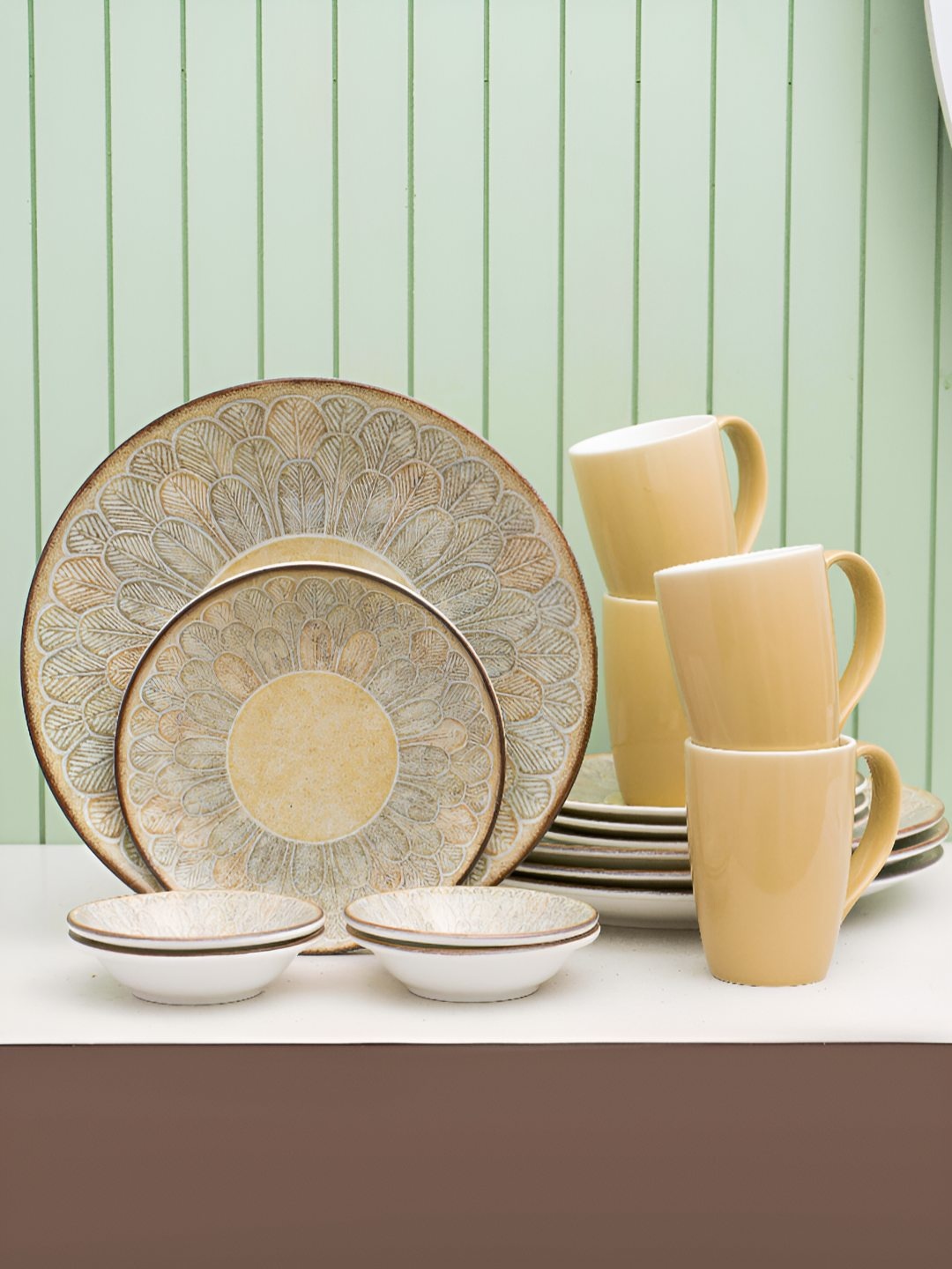 

JCPL 16 Pcs Yellow & Beige Printed Dinner Set