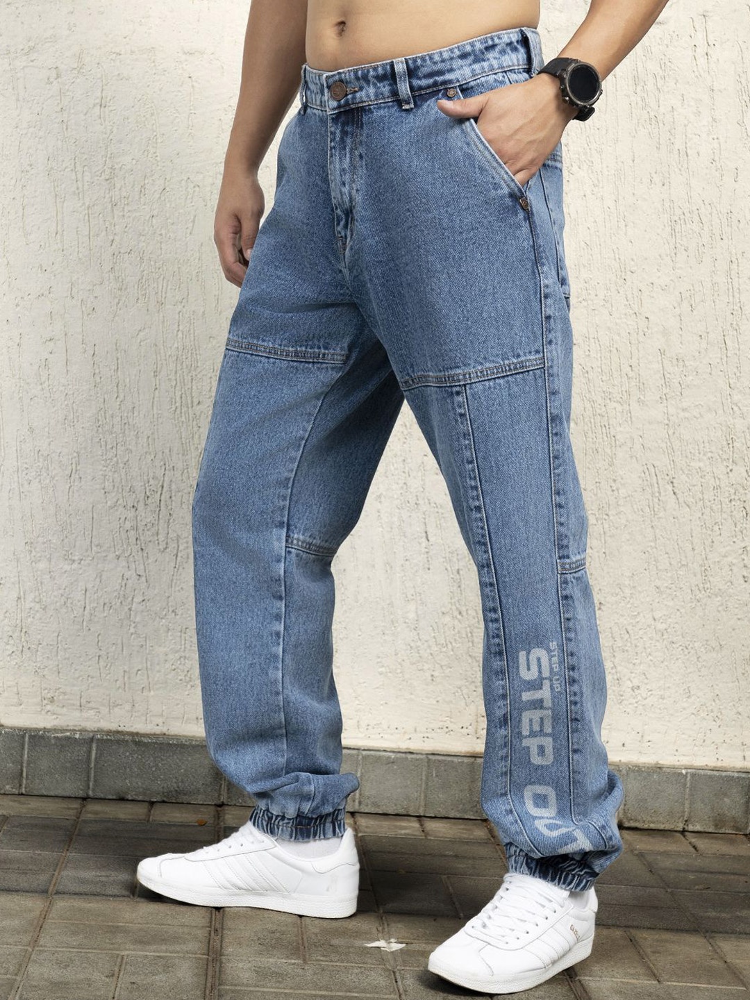 

Hubberholme Men Mid-Rise Cotton Clean Look Jogger Jeans, Blue