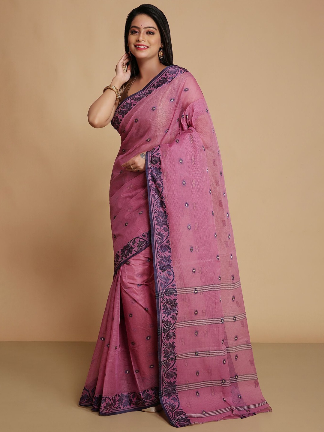 

WoodenTant Woven Design Pure Cotton Taant Saree, Pink