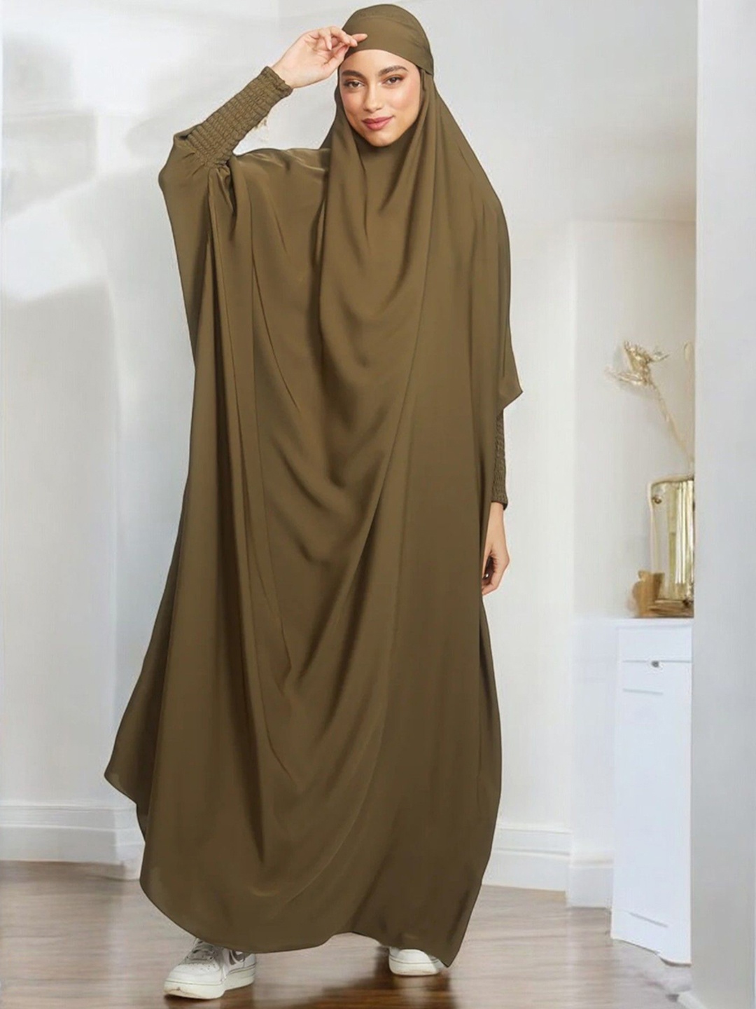 

MUSHKIYA Solid Jilbab With Mouthpiece, Olive