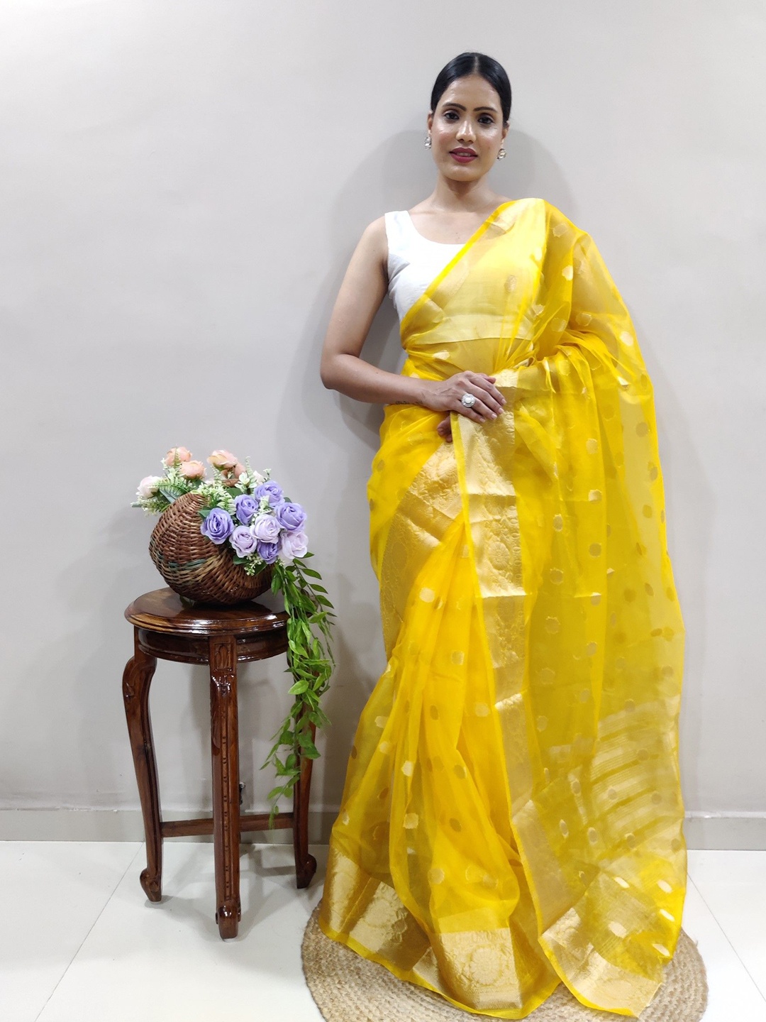 

LeeliPeeri Designer Woven Design Zari Organza Saree, Yellow