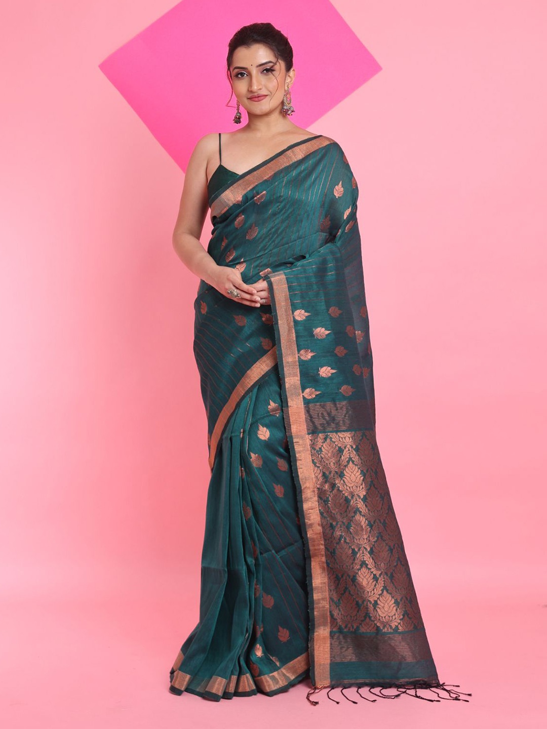 

Arhi Woven Design Zari Pure Linen Saree, Teal