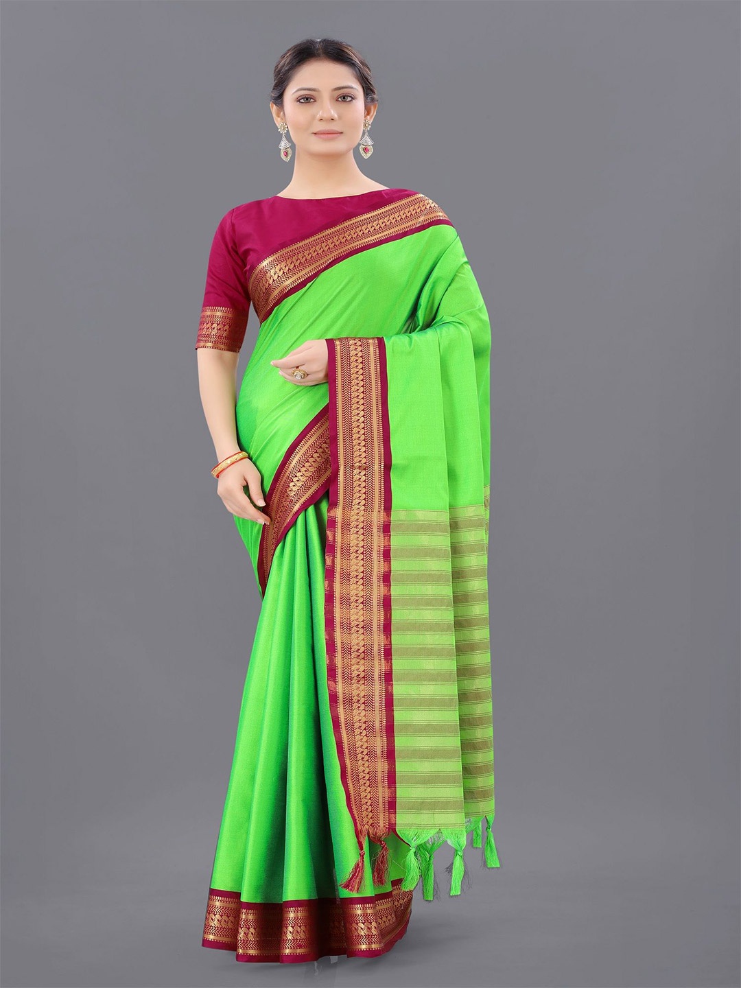 

Aika Zari Silk Cotton Saree, Green