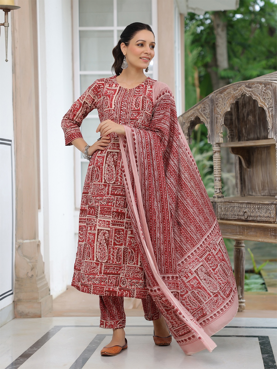 

FASHOR Women Ethnic Motifs Printed Mirror Work Pure Cotton Kurta with Trousers & Dupatta, Maroon