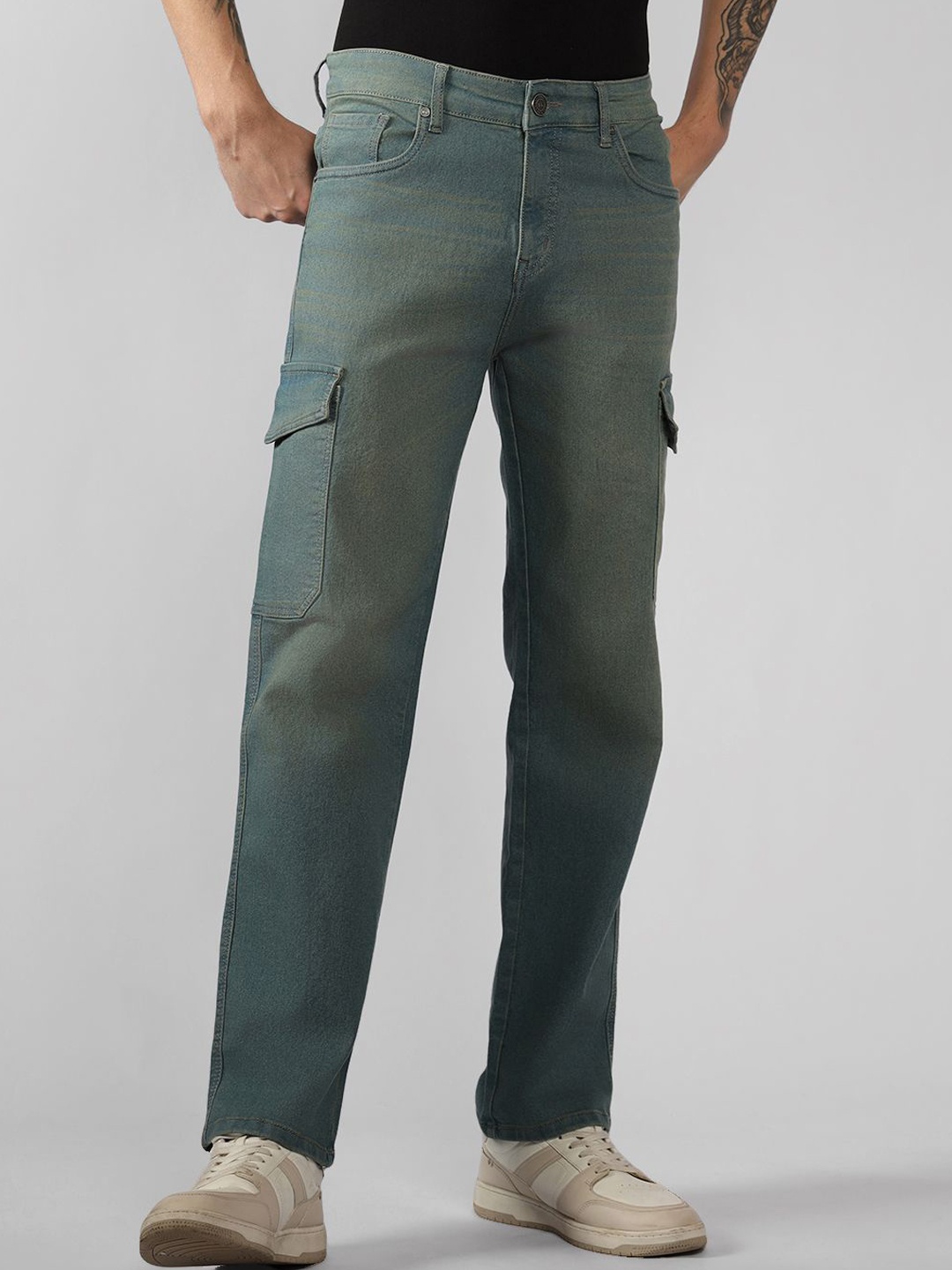 

Dennis Lingo Men Relaxed Fit Mid-Rise Stretchable Jeans, Blue